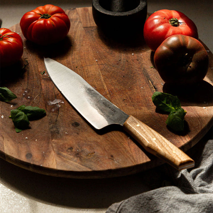Nuz No. 3 - The Daily Knife