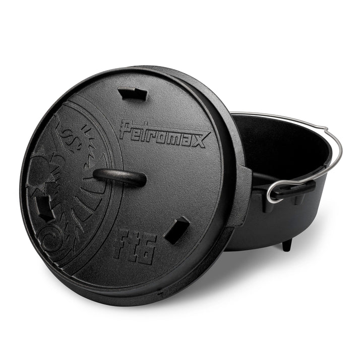 Petromax Dutch Oven With Legs