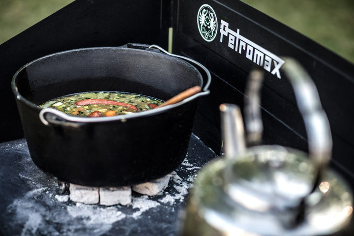 Petromax Dutch Oven With Legs
