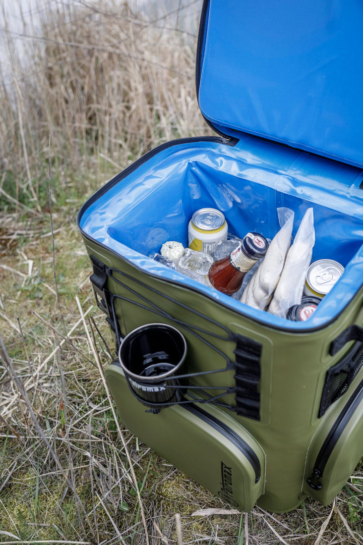 Petromax Cooler Backpack 27 Litre (olive)
